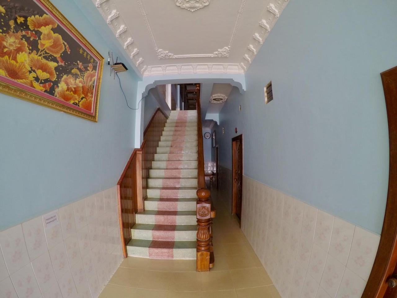 Hengheng II Guest House Kratie Eksteriør billede