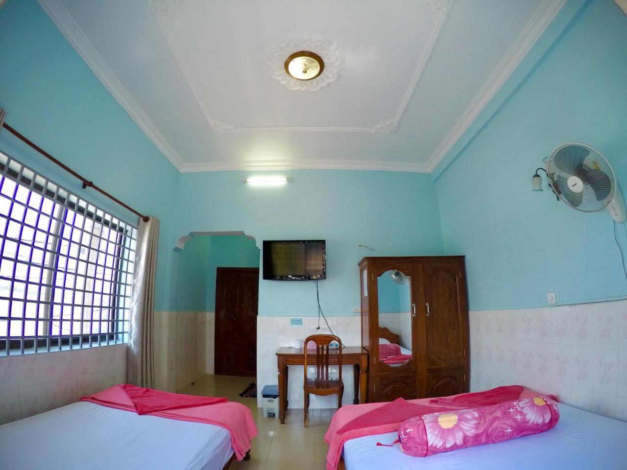Hengheng II Guest House Kratie Eksteriør billede